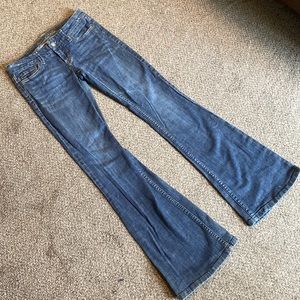 AE Flare Jeans 0